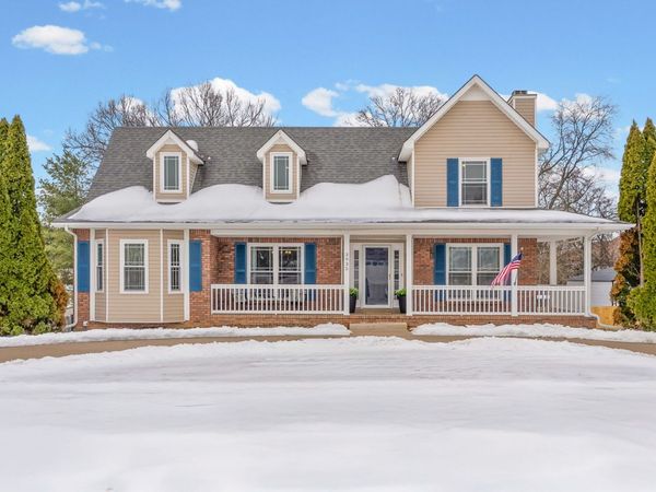 3935 Stella Dr, Clarksville, TN 37040