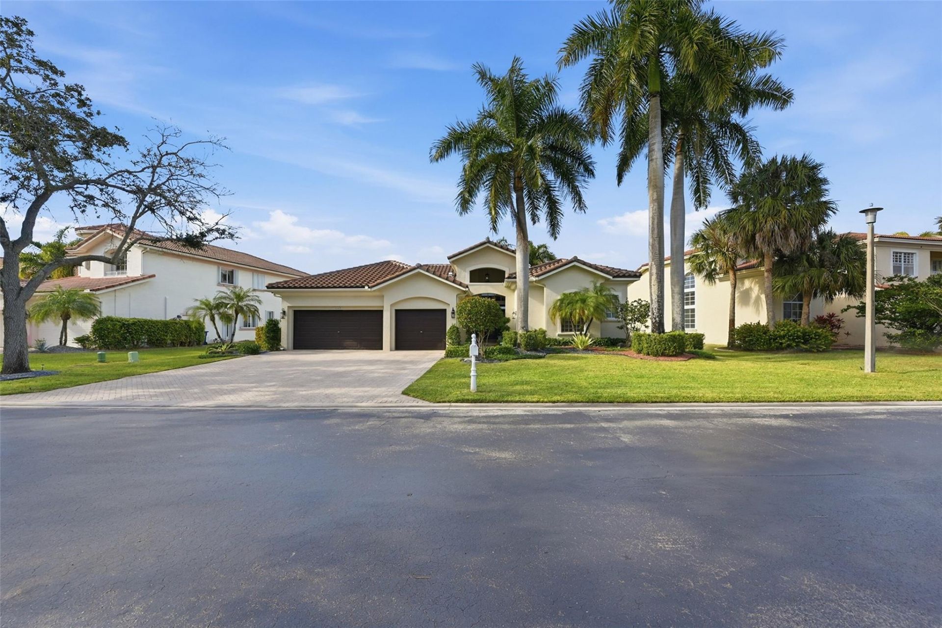 12345 NW 48th Drive, Coral Springs, FL 33076 Photo