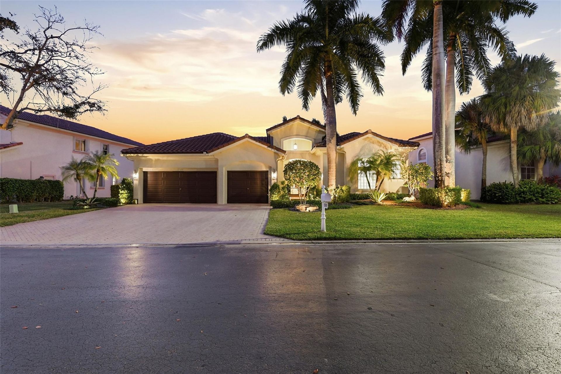 12345 NW 48th Drive, Coral Springs, FL 33076 Photo