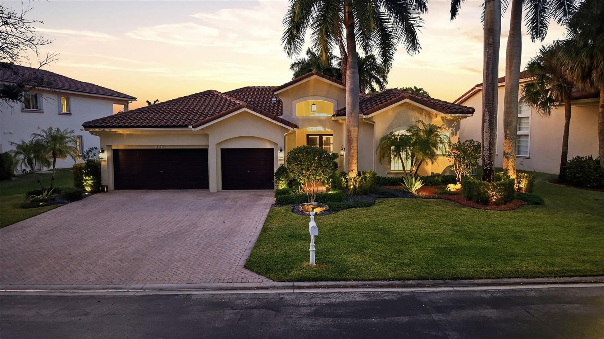 12345 NW 48th Drive, Coral Springs, FL 33076 Photo