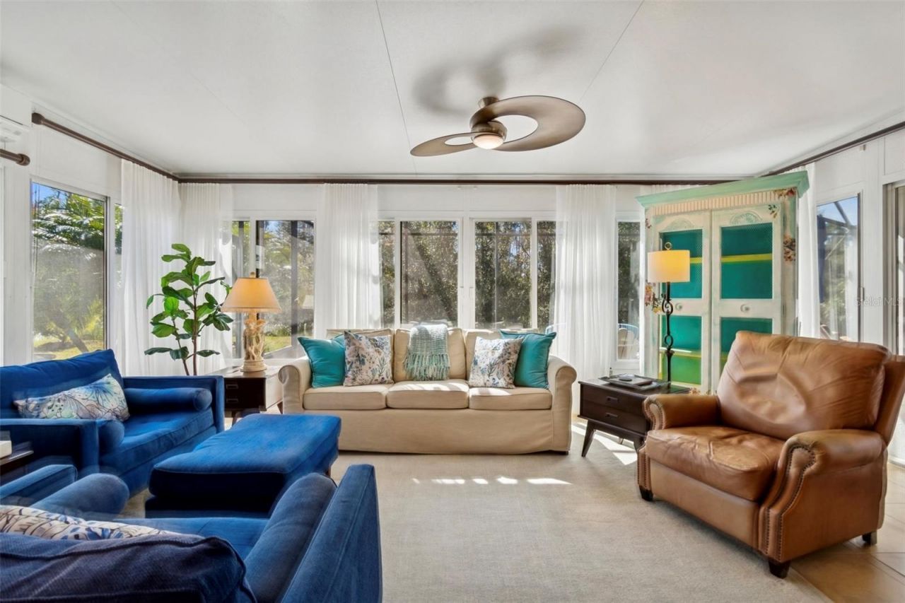 825 San Raphael St, Poinciana, FL 34759 Photo