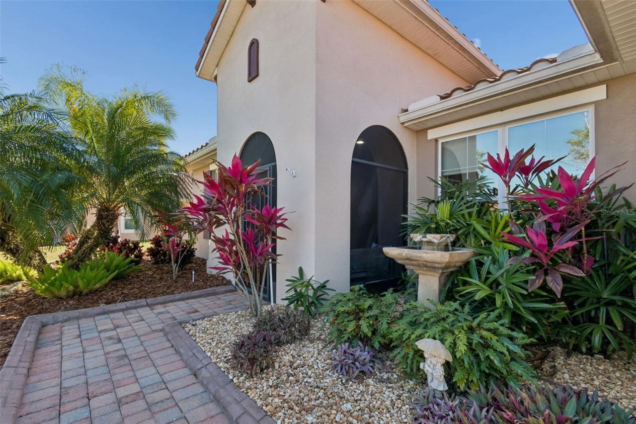 825 San Raphael St, Poinciana, FL 34759 Photo