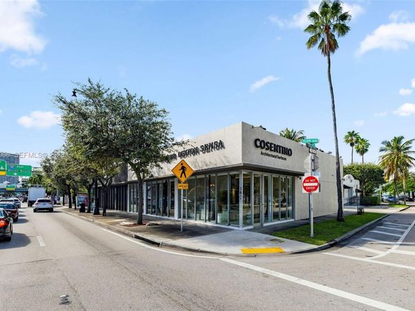 3886 Biscayne Blvd, Miami, FL 33137