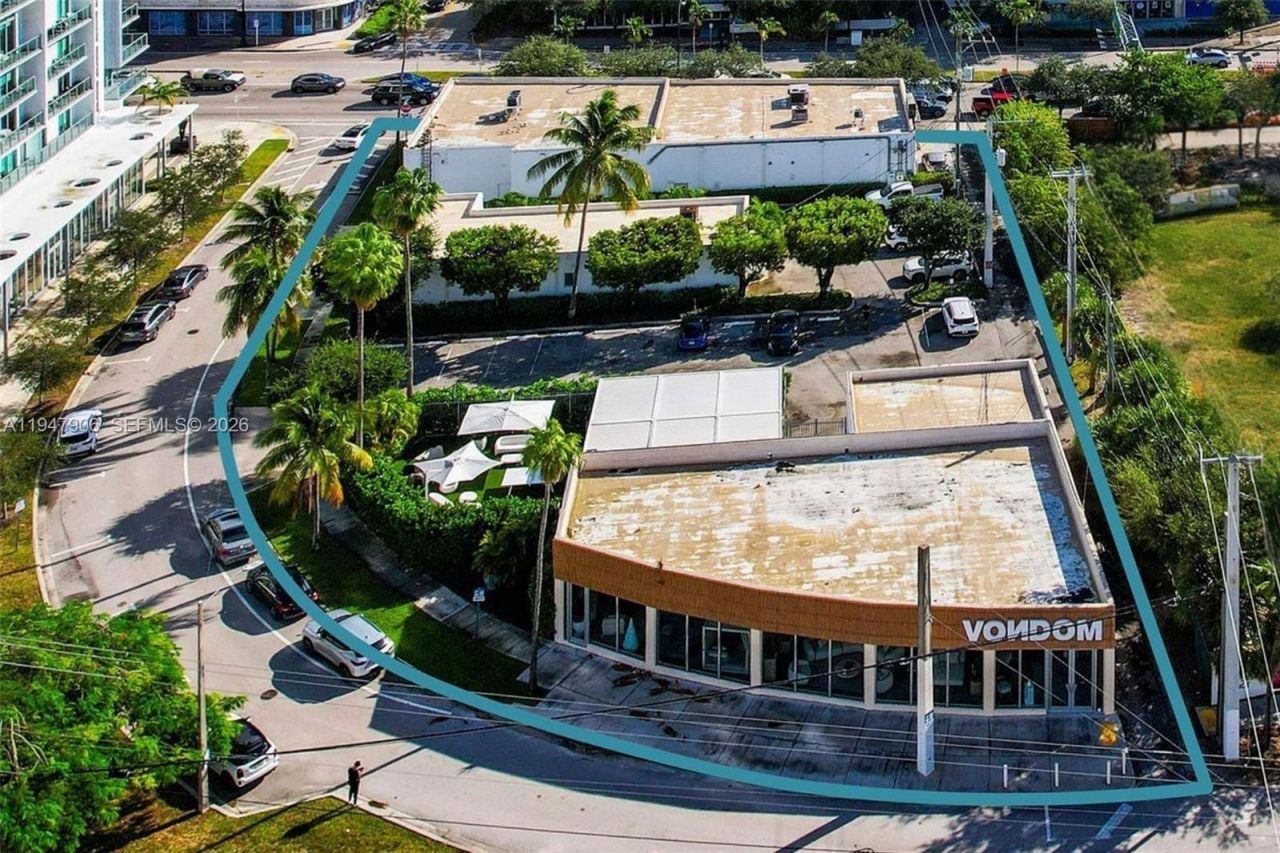 3886 Biscayne Blvd , Miami, FL 33137 Photo