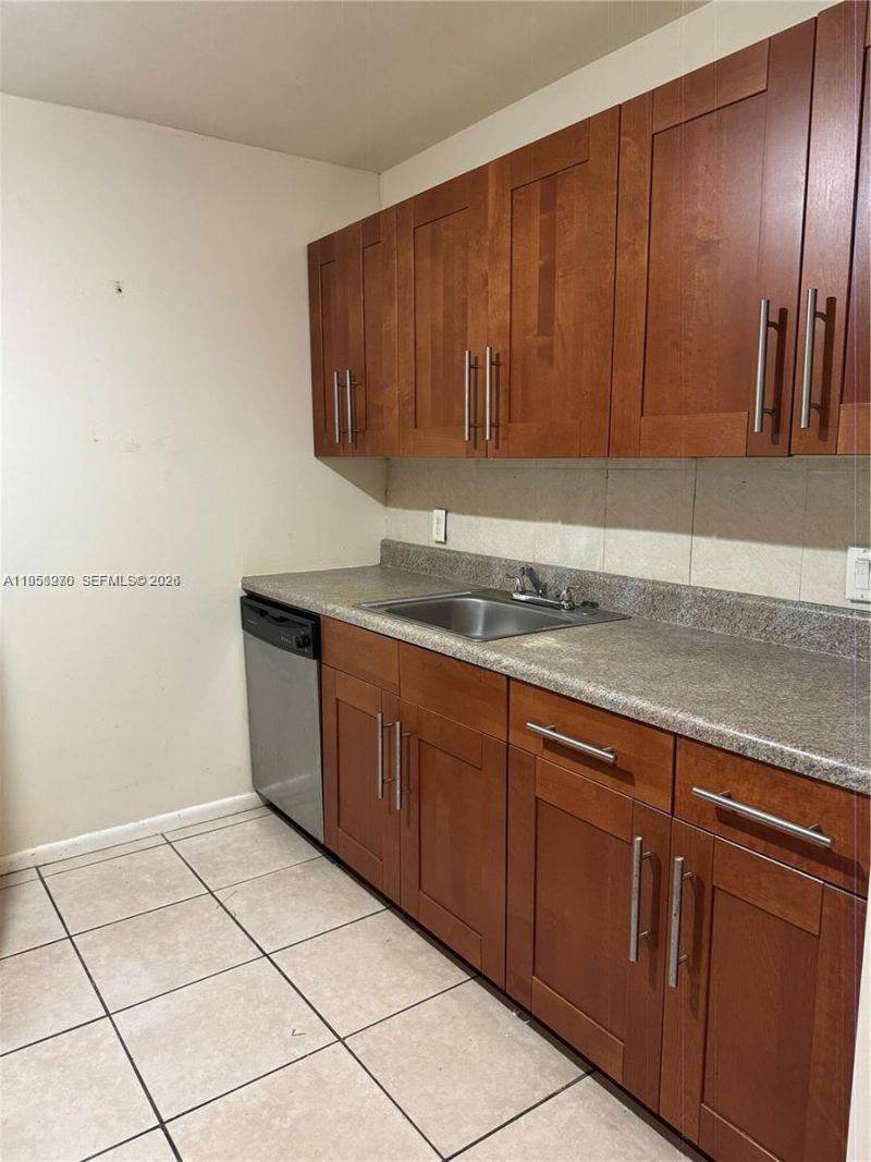 13550 SW 6th Ct , Unit 409A, Pembroke Pines, FL 33027 Photo