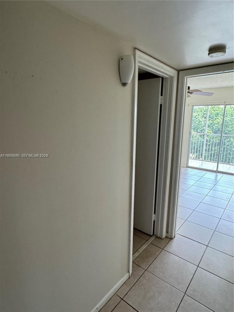 13550 SW 6th Ct, Unit 409A, Pembroke Pines, FL 33027 Photo