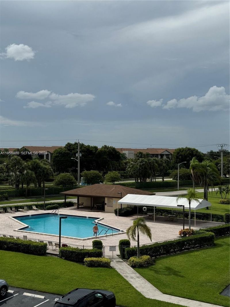 13550 SW 6th Ct , Unit 409A, Pembroke Pines, FL 33027 Photo