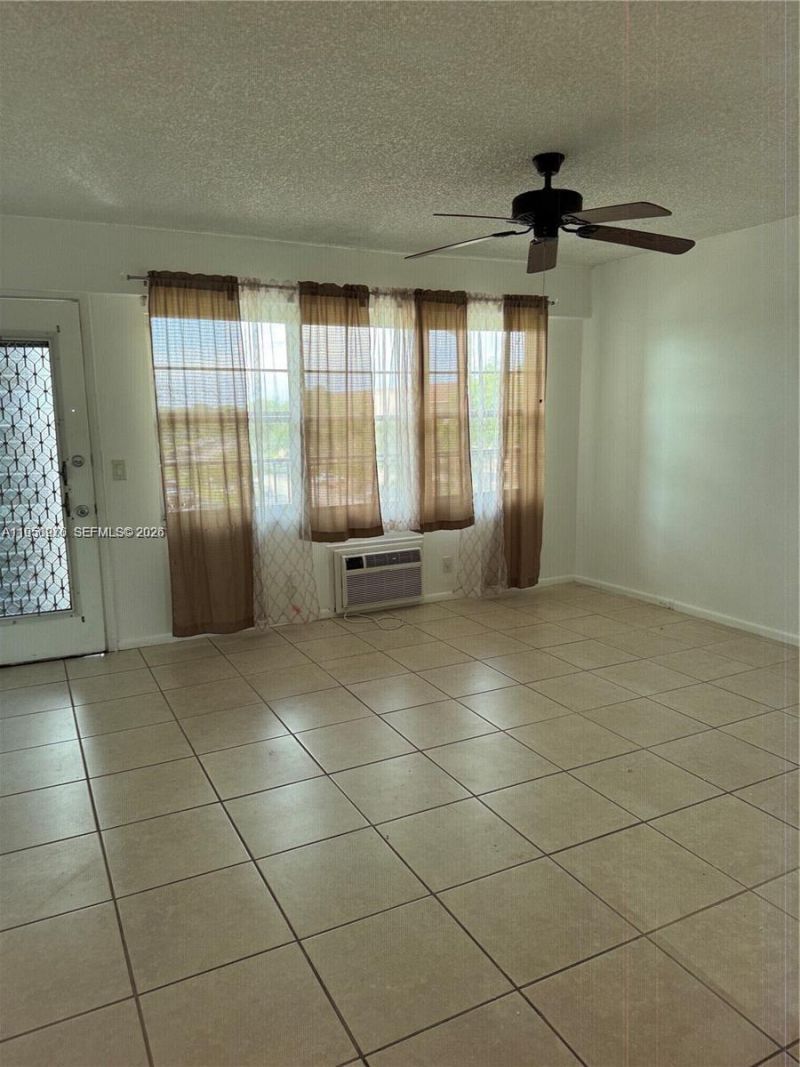 13550 SW 6th Ct, Unit 409A, Pembroke Pines, FL 33027 Photo