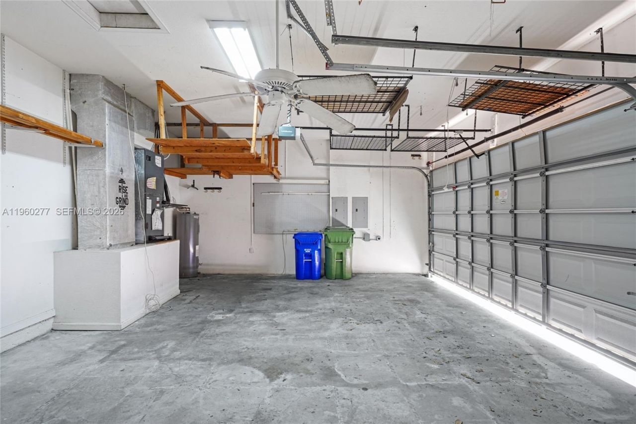 15989 SW 14th St, Pembroke Pines, FL 33027 Photo