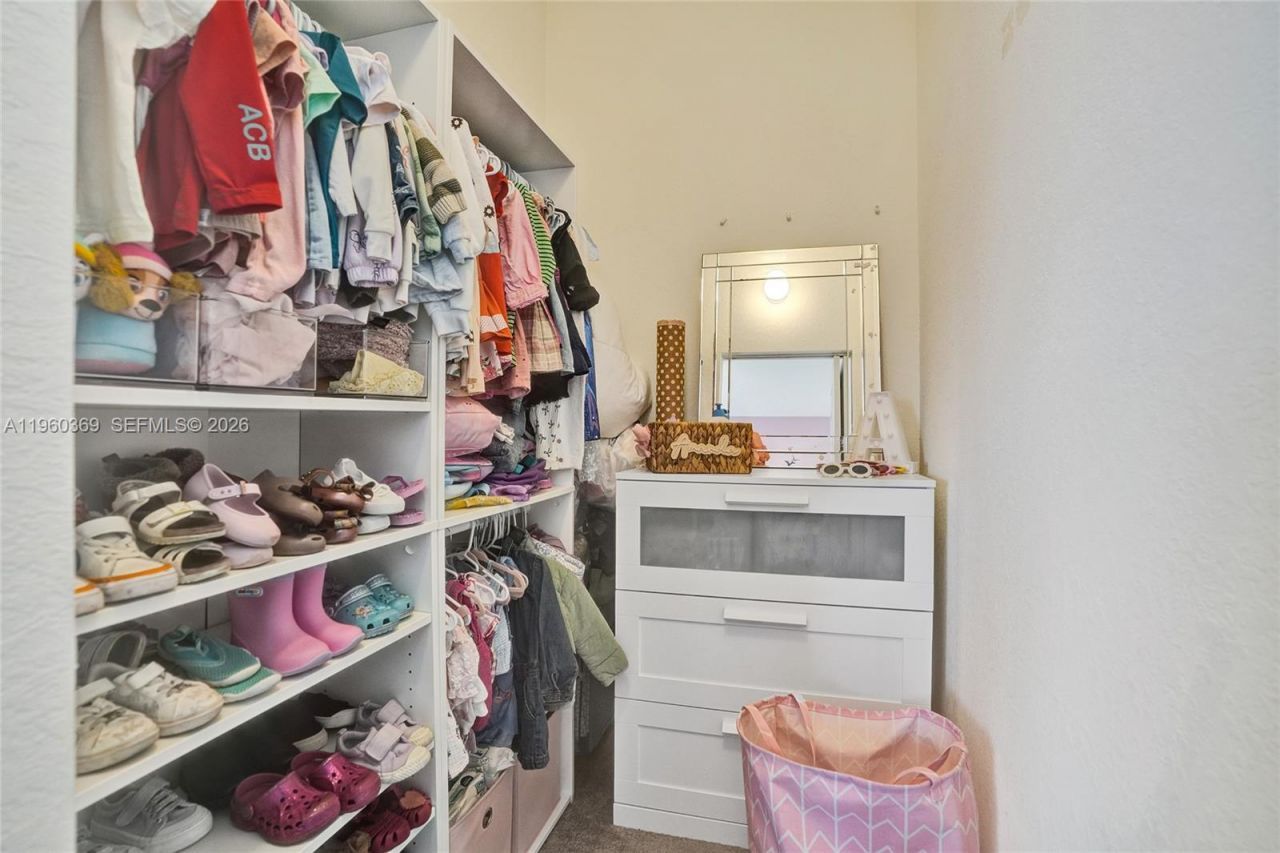 11135 W 32nd Ln, Hialeah, FL 33018 Photo