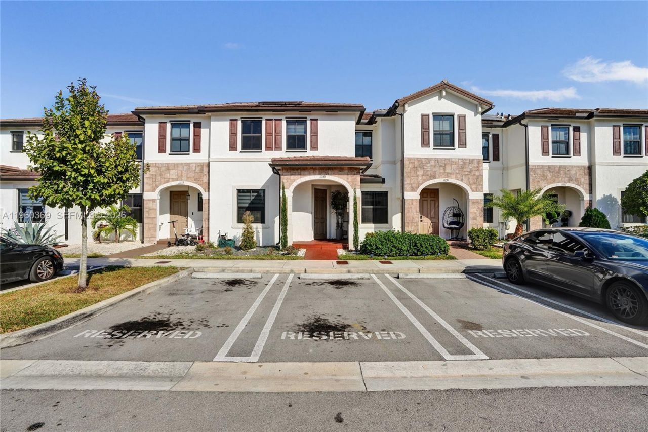 11135 W 32nd Ln, Hialeah, FL 33018 Photo
