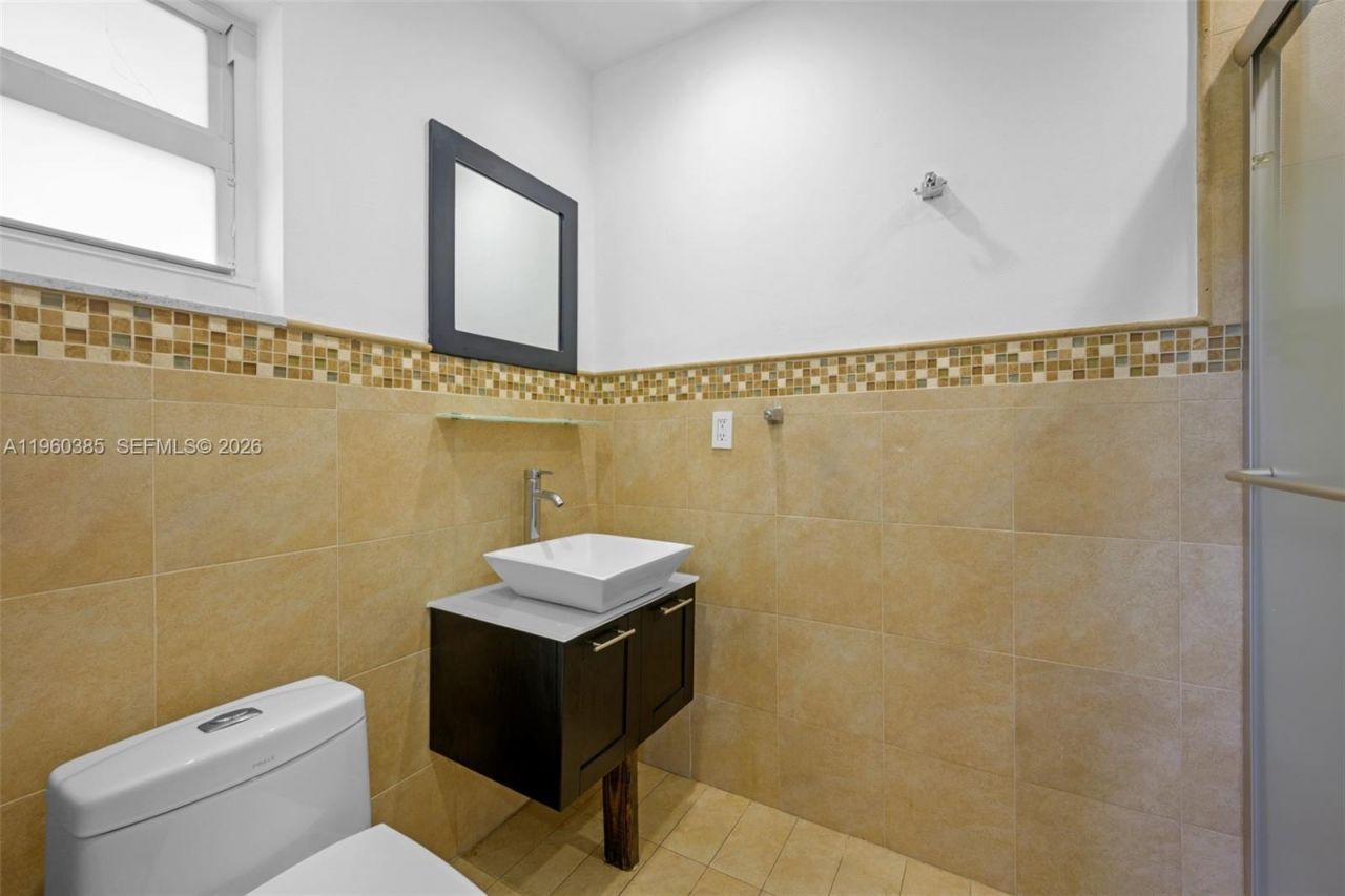 8330 SW 171st St , Palmetto Bay, FL 33157 Photo