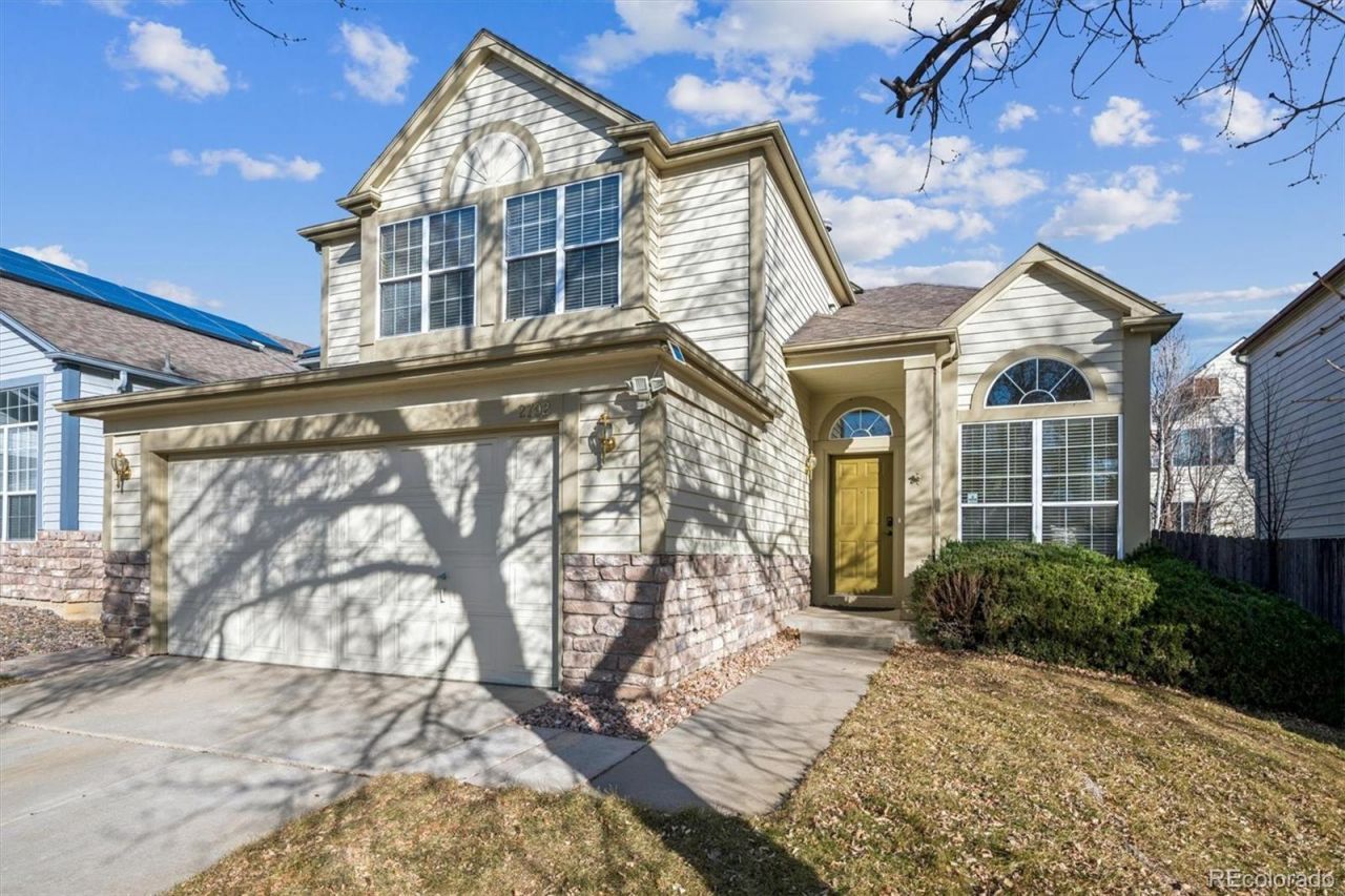 2792 S Ceylon Street, Aurora, CO 80013 Main Photo