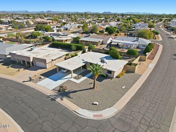 18401 N 108TH Drive, Sun City, AZ 85373