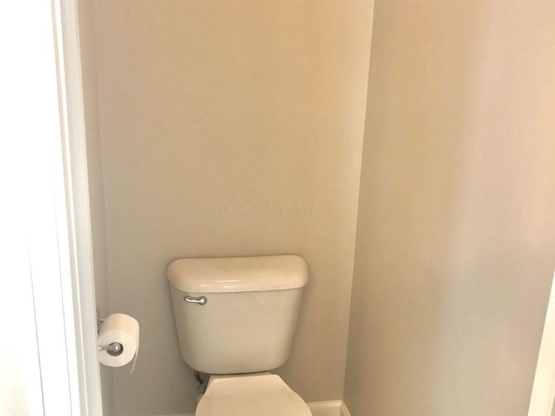 2916 Abbey Knoll Drive, Lewis Center, OH 43035 Photo 33