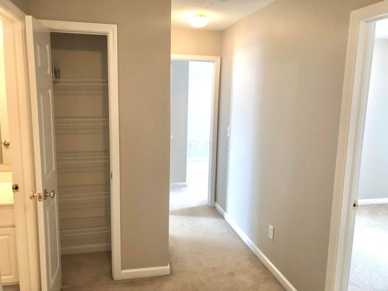 2916 Abbey Knoll Drive, Lewis Center, OH 43035 Photo 36