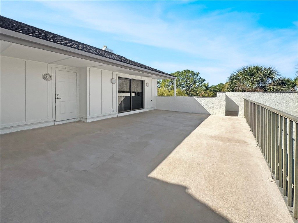 3400 Twin Lakes Terrace, Unit 201, Fort Pierce, FL 34951 Photo