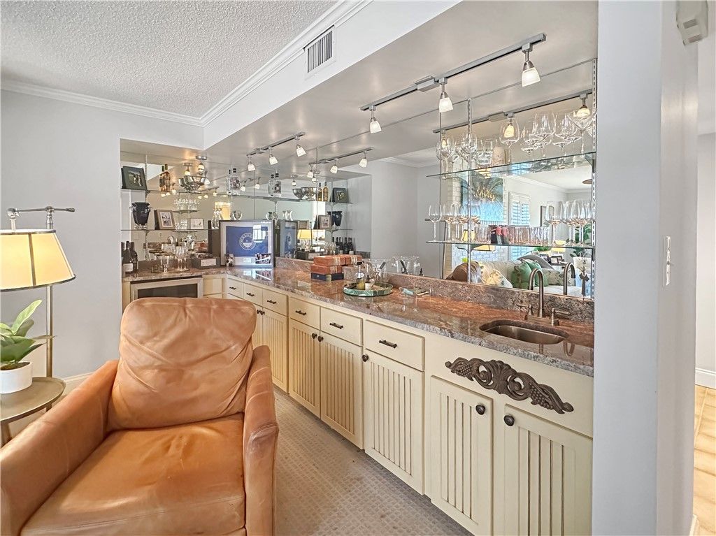 3400 Twin Lakes Terrace, Unit 201, Fort Pierce, FL 34951 Photo