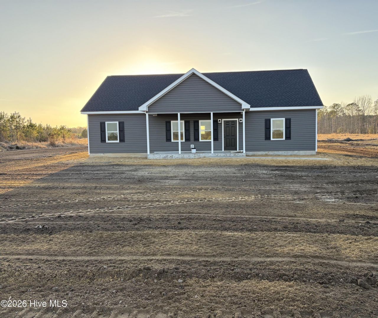 858 Middle Swamp Road, Corapeake, NC 27926 Main Photo