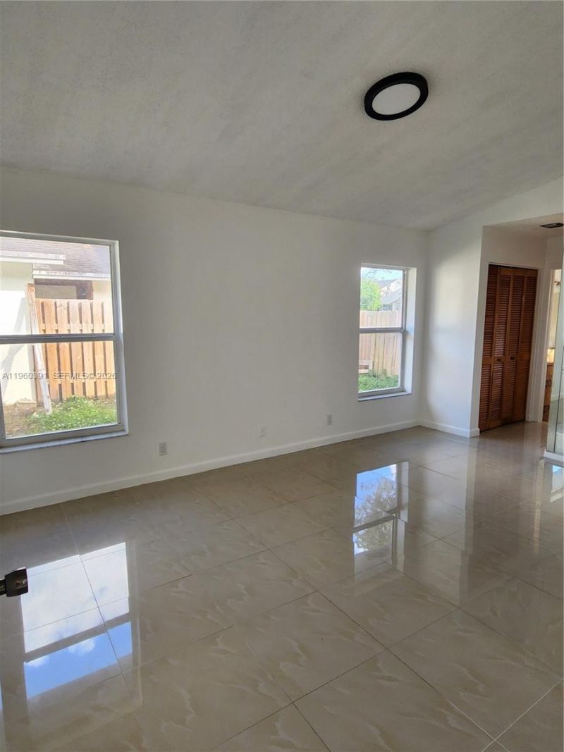 9711 SW 57th St , Cooper City, FL 33328 Photo