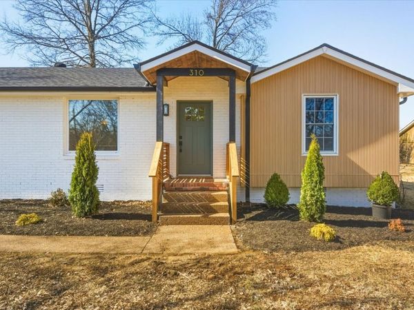 310 Lisa Ln, Gallatin, TN 37066