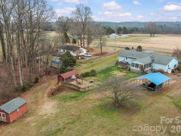 415 Massey Deal Road, Statesville, NC 28625