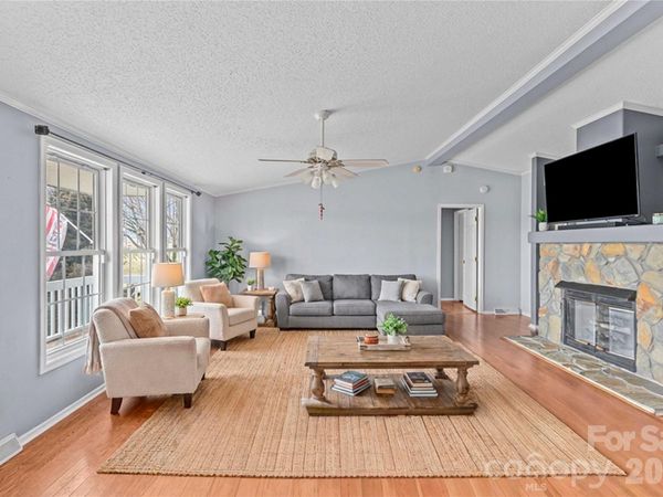 415 Massey Deal Road, Statesville, NC 28625