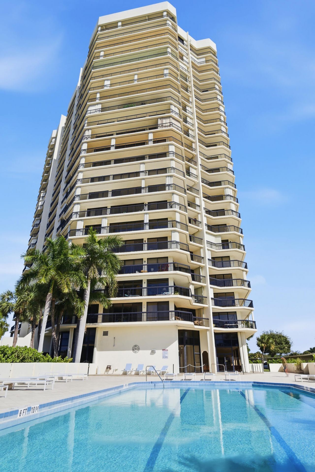 1900 Consulate Place, Unit 1005, West Palm Beach, FL 33401 Photo