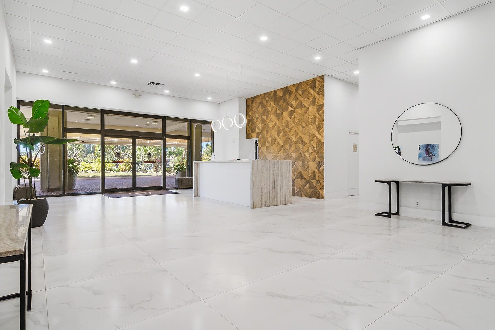 1900 Consulate Place, Unit 1005, West Palm Beach, FL 33401 Photo