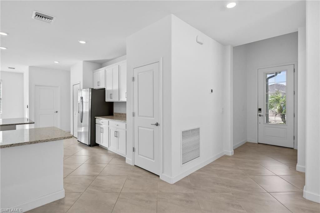 17364 Walnut Run Dr, Alva, FL 33920 Photo