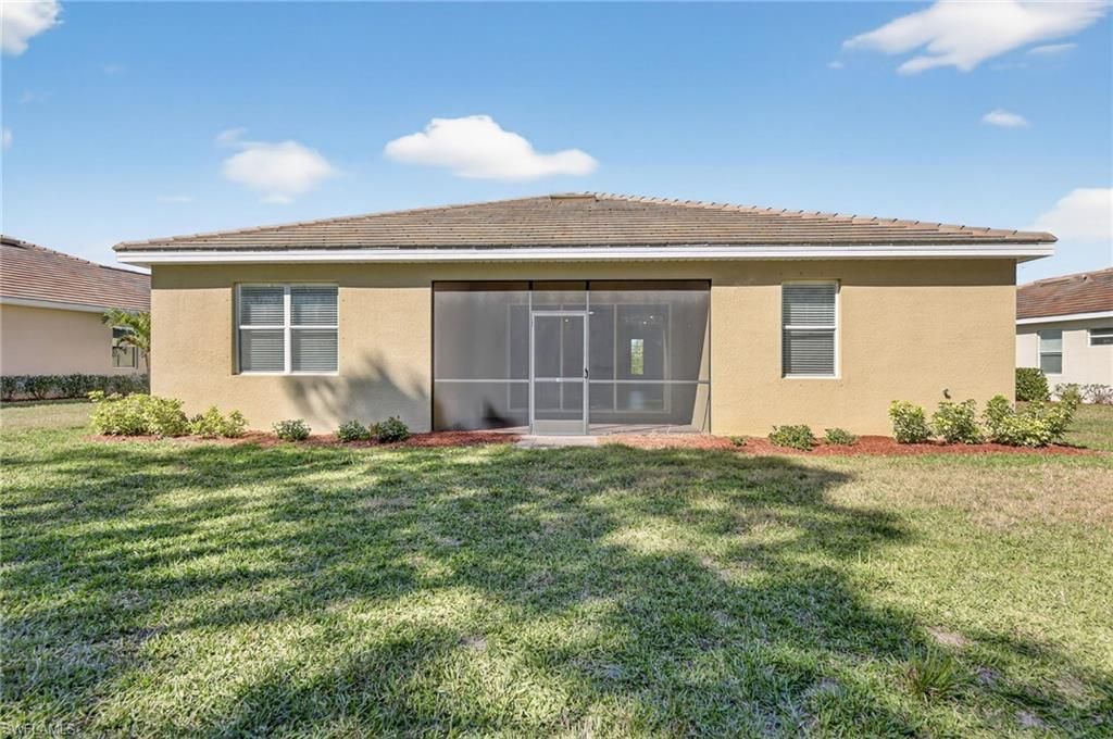 17364 Walnut Run Dr, Alva, FL 33920 Photo