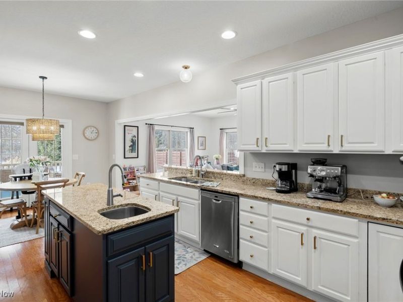 7590 Woodland Avenue, Hudson, OH 44236 Photo 8