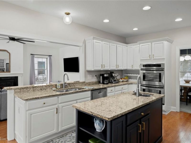 7590 Woodland Avenue, Hudson, OH 44236 Photo 9