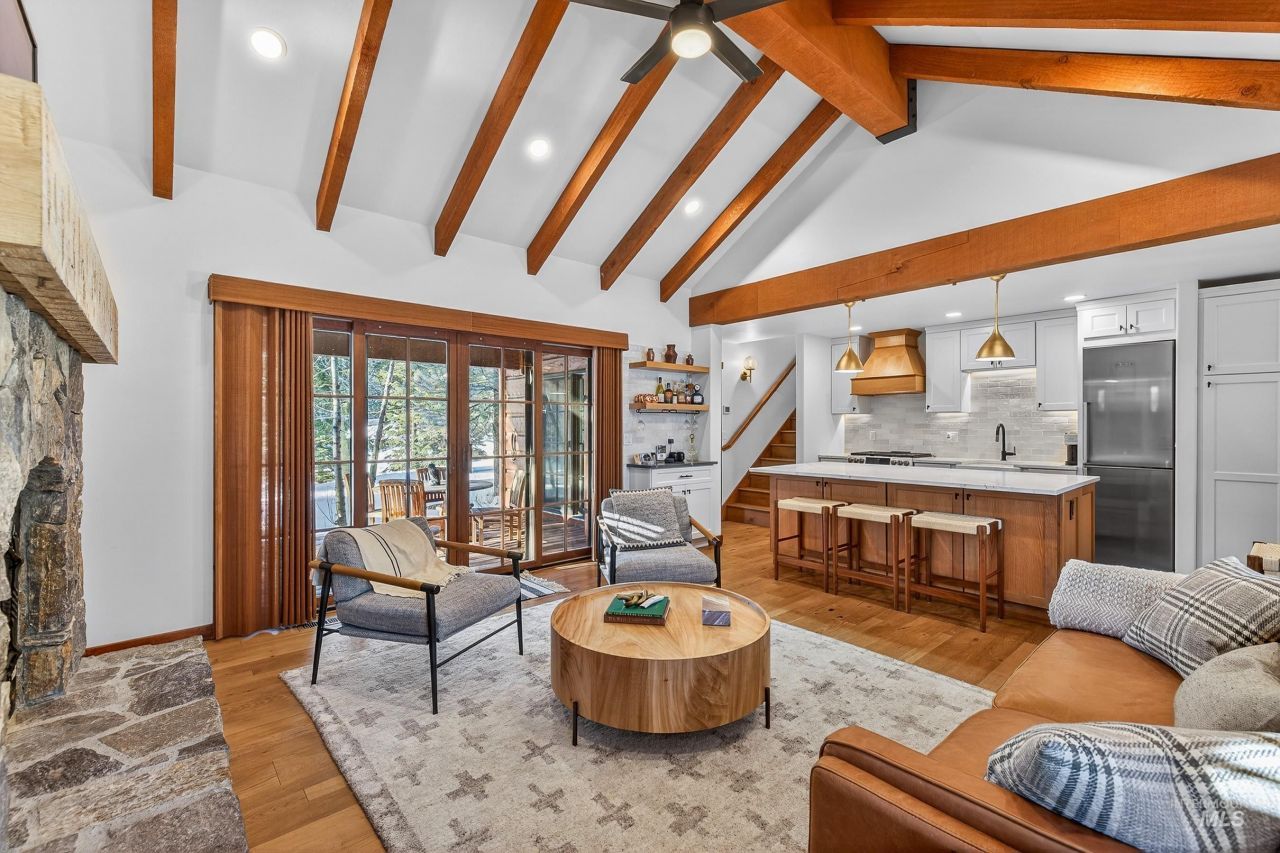 21 Rock Creek Court, Donnelly, ID 83615 Main Photo