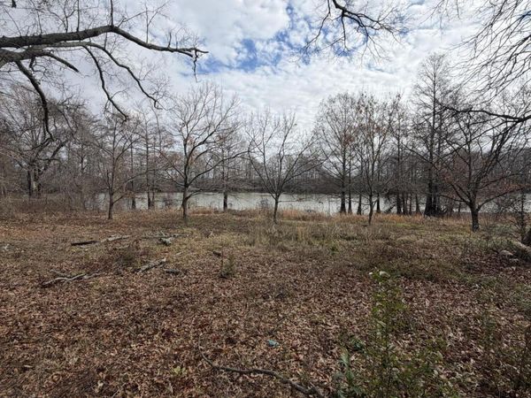 Lakeshore Drive Street, Itta Bena, MS 38941