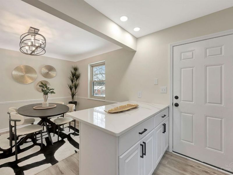 5430 Vogel Road, Cincinnati, OH 45239 Photo 16