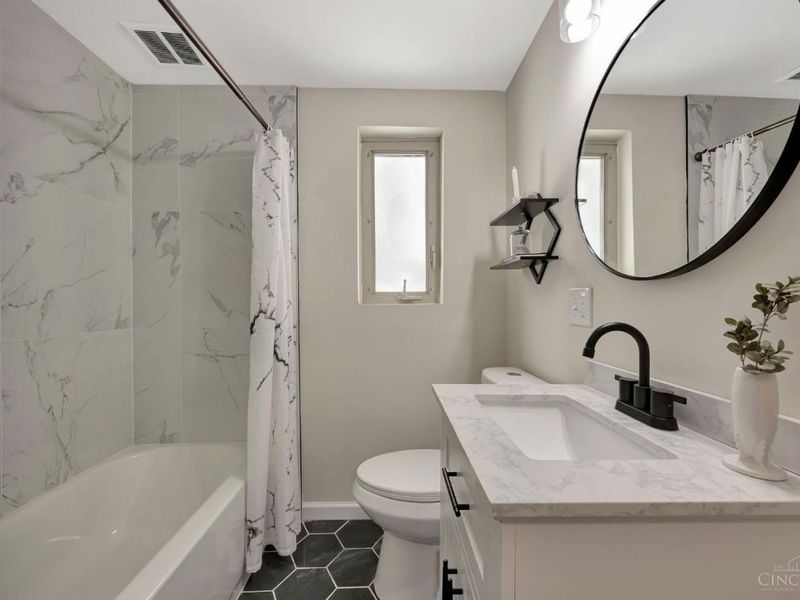 5430 Vogel Road, Cincinnati, OH 45239 Photo 19