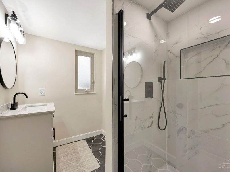 5430 Vogel Road, Cincinnati, OH 45239 Photo 27