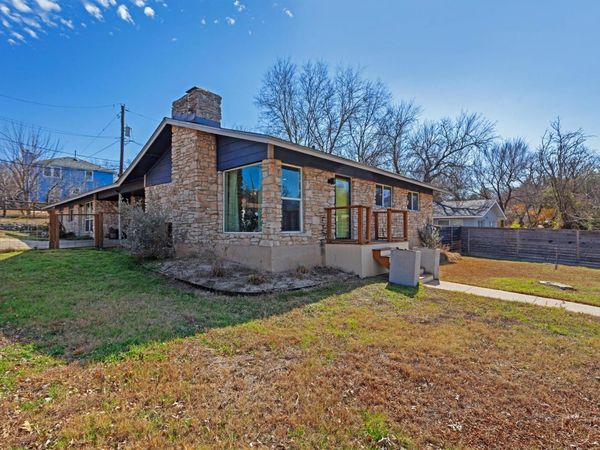 3001 Catalina DR, Austin, TX 78741