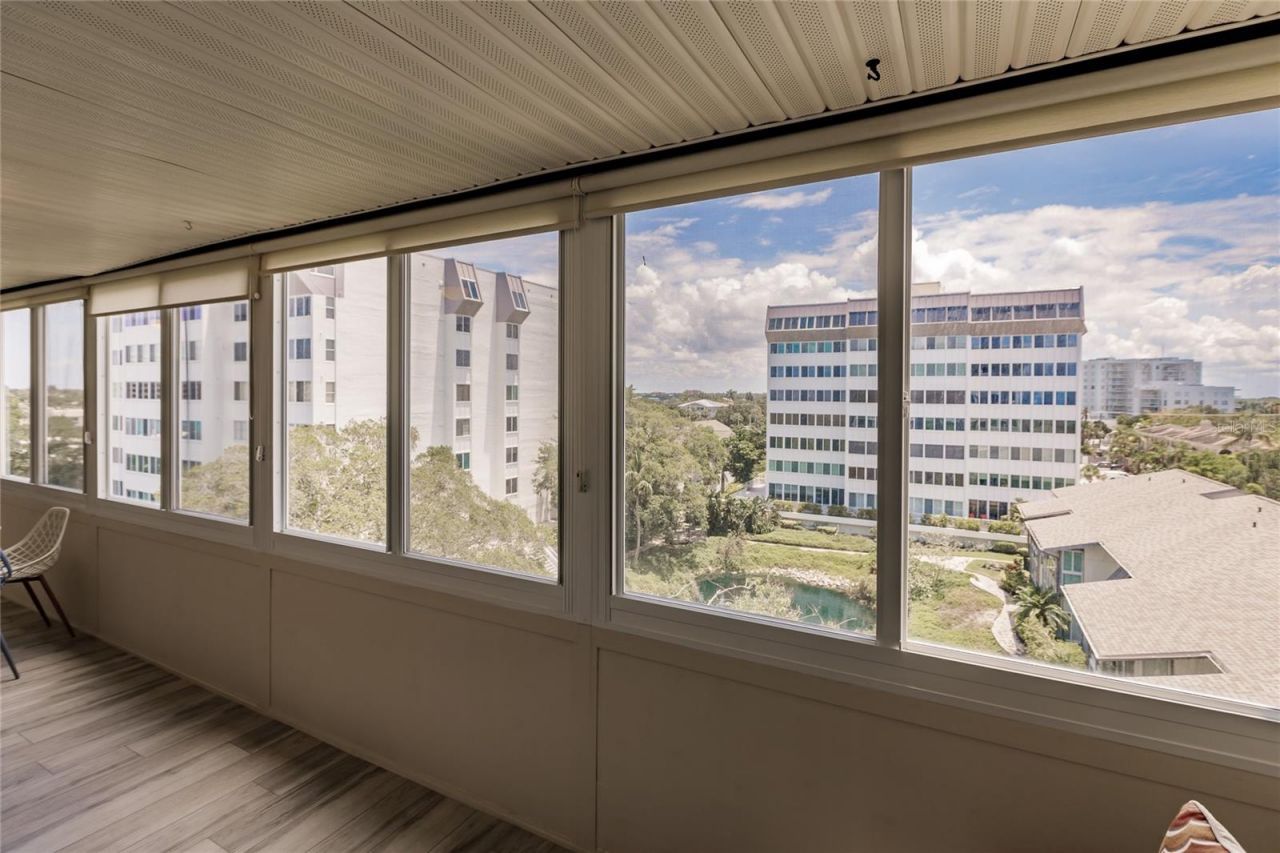 1055 W Peppertree Drive, Unit 506AA, Sarasota, FL 34242 Photo