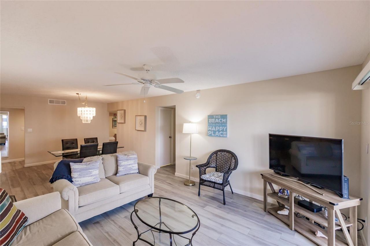 1055 W Peppertree Drive, Unit 506AA, Sarasota, FL 34242 Photo