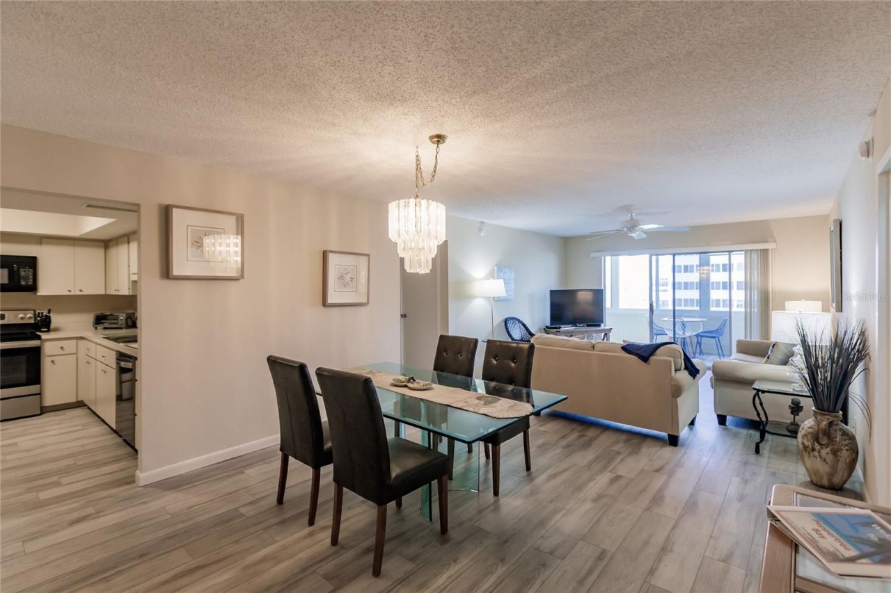 1055 W Peppertree Drive, Unit 506AA, Sarasota, FL 34242 Photo