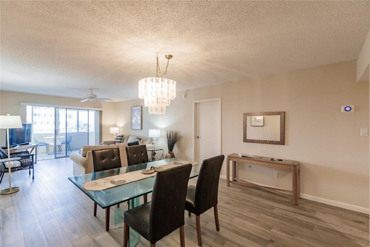 1055 W Peppertree Drive, Unit 506AA, Sarasota, FL 34242 Photo