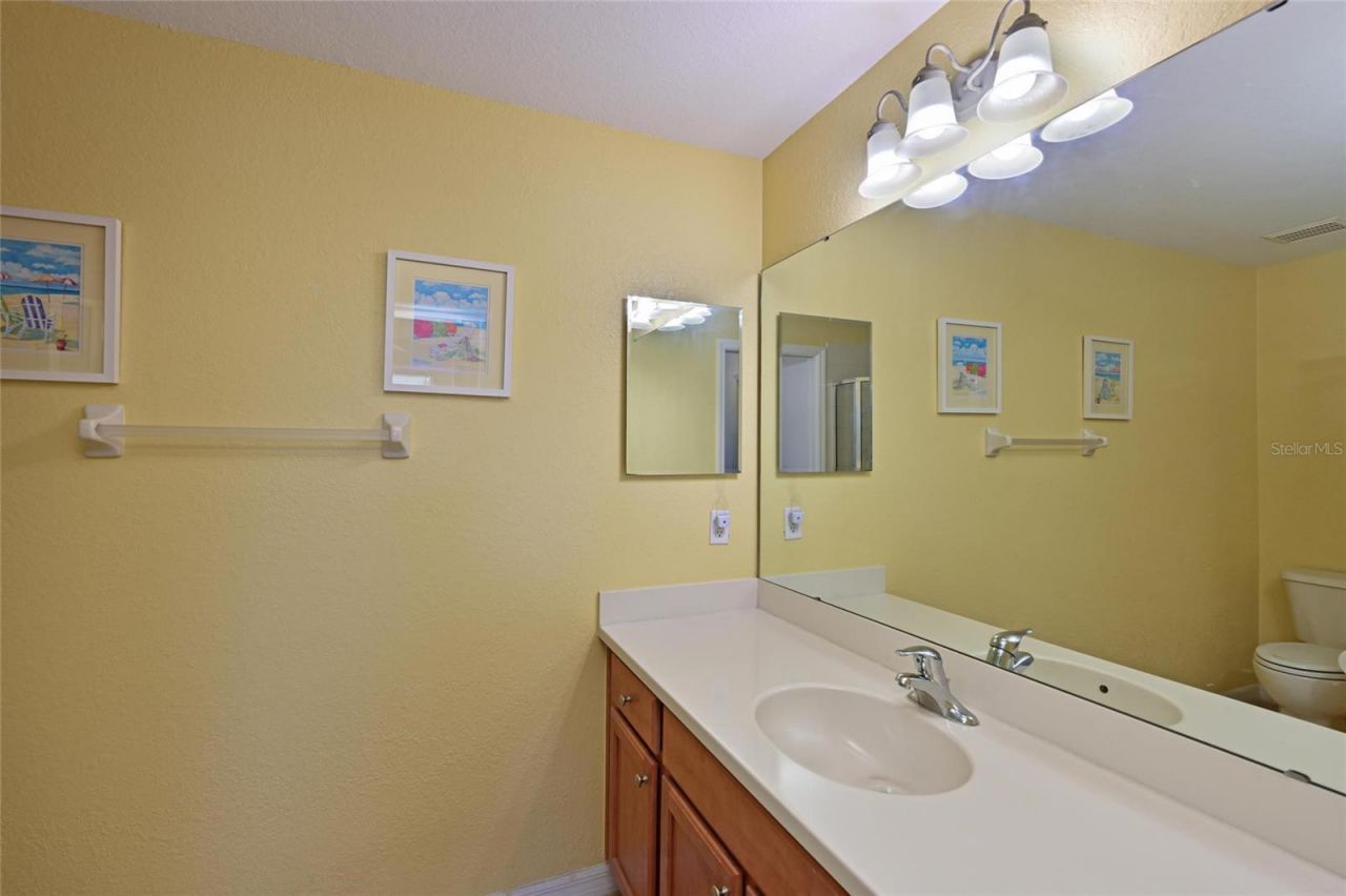 1003 Fairwaycove Lane, Unit 105, Bradenton, FL 34212 Photo