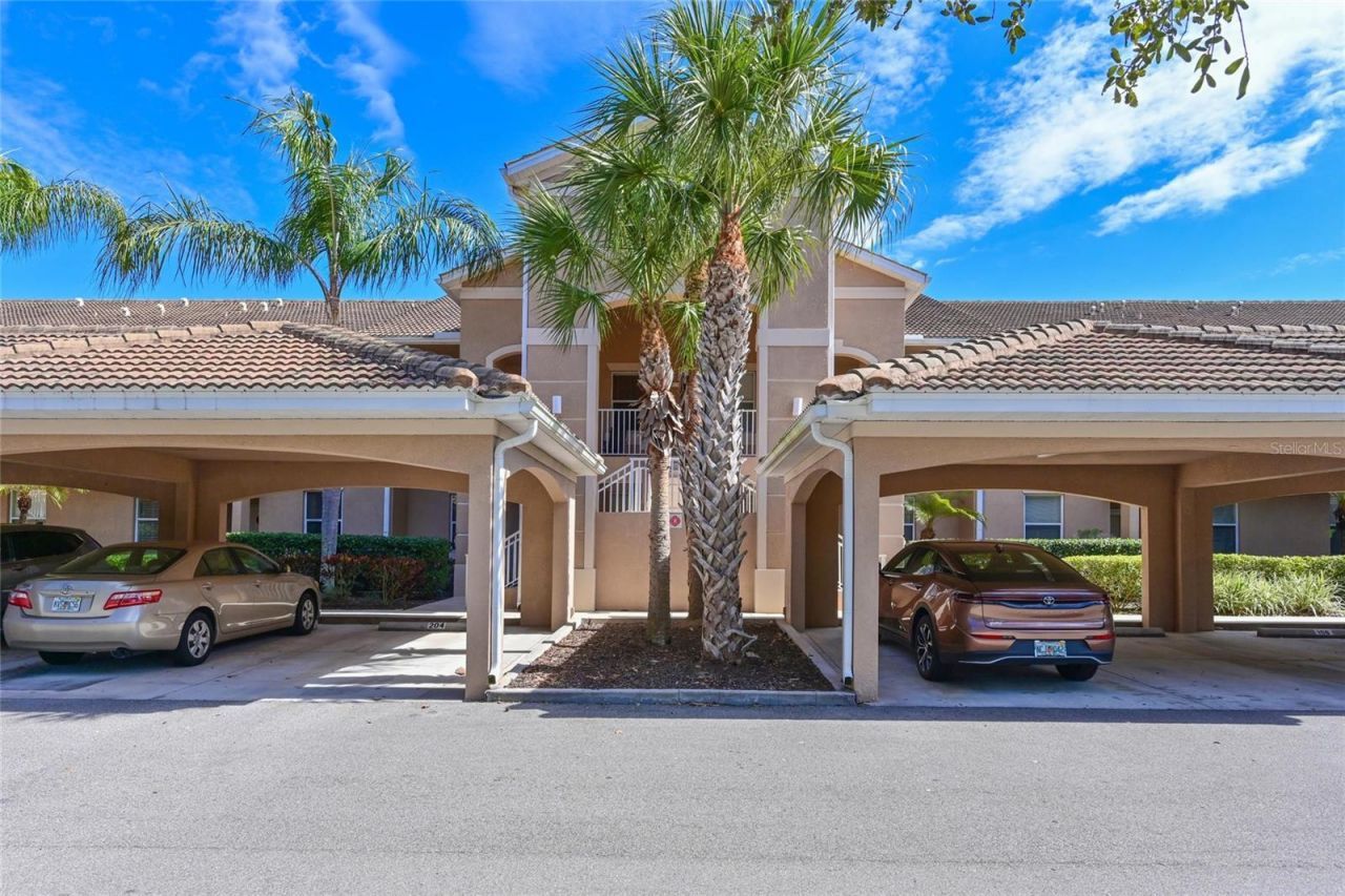 1003 Fairwaycove Lane, Unit 105, Bradenton, FL 34212 Photo
