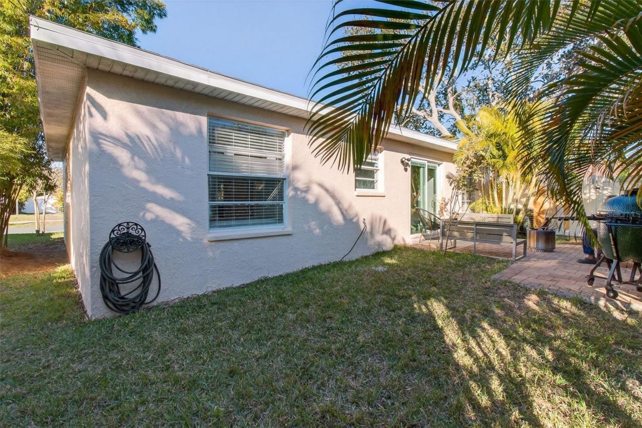 1688 Taylor Lake Circle, Largo, FL 33778 Photo