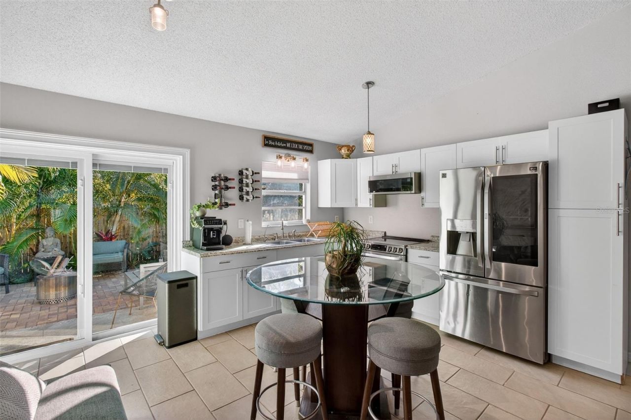 1688 Taylor Lake Circle, Largo, FL 33778 Photo