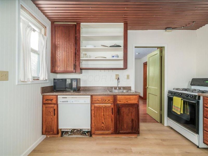 2471 Valleyview Drive, Columbus, OH 43204 Photo 26