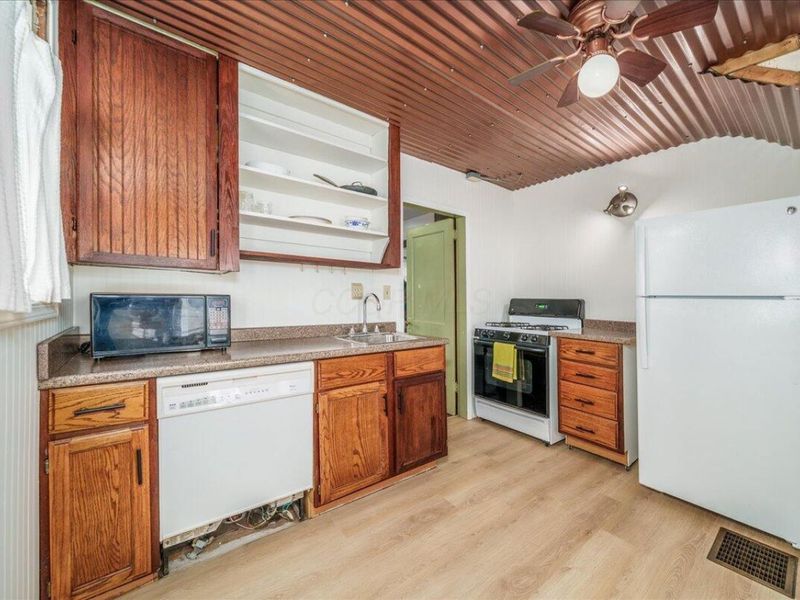 2471 Valleyview Drive, Columbus, OH 43204 Photo 27