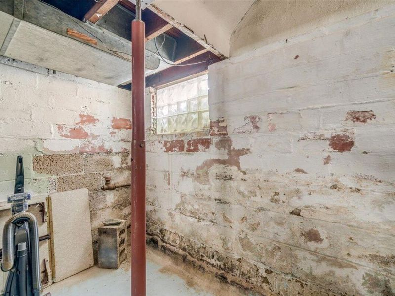 2471 Valleyview Drive, Columbus, OH 43204 Photo 39